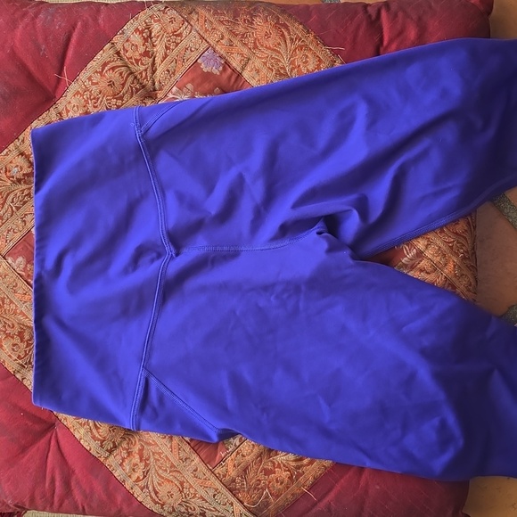 Girlfriend Collectove High Rise Colbalt leggings (worn once) - Picture 4 of 4